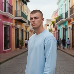 Sunspel Men's Sky Blue Crewneck Sweater